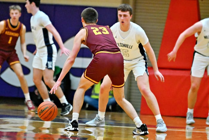 a Wilsonville Redmond 5A Oregon boys basketball quarterfinal 2024 Leon Neuschwander 10